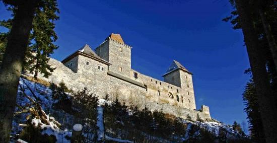 Šumavský hrad Kašperk
bude mimořádně otevřen
