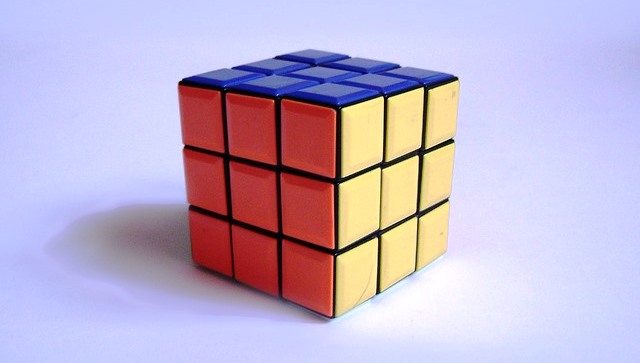 Ernö Rubik, vynálezce
slavné herní kostky