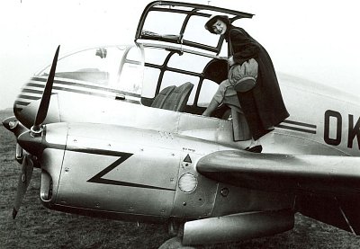 Před 75 lety byla v Aero zahájena sériová výroba letounu Ae-45 