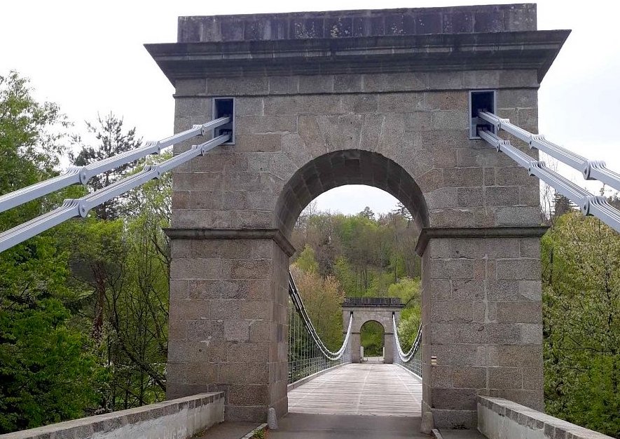 Řetězový most Stádlec – zachráněná unikátní kuriozita