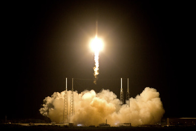 Průlom: první soukromá
raketa letí ke stanici ISS 