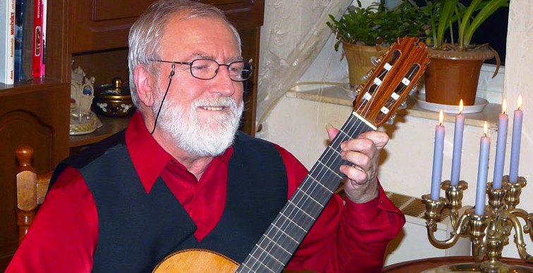Kytarista Štěpán Rak
slaví sedmdesátiny