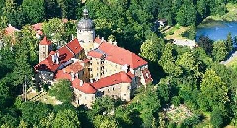 Hrad Grabštejn můžete
navštívit i v tomto období