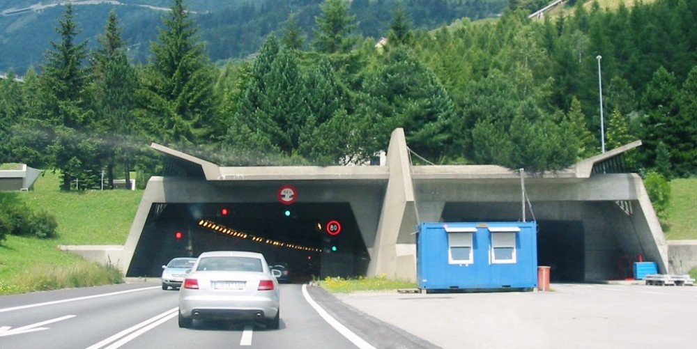 Gotthardský tunel držel
primát dvě desetiletí