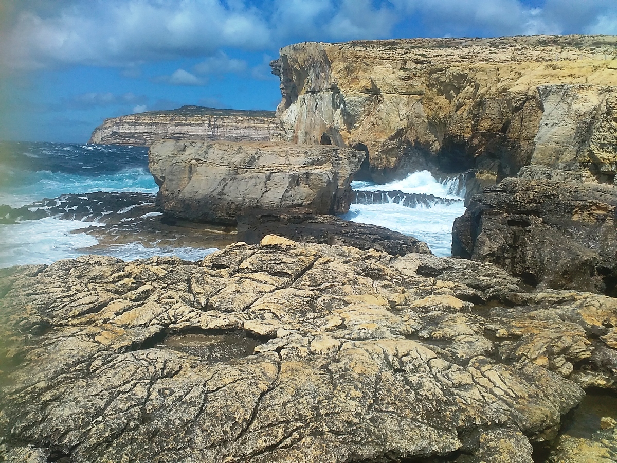 Malta - 6. díl: Azurové okno na Gozu a Modrá laguna na Cominu