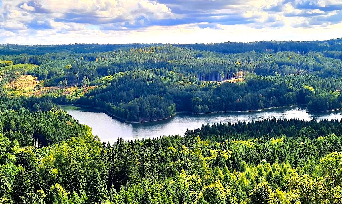 FOTO DNE 1.9.: Jana Vargová - Vodní nádrž Landštejn