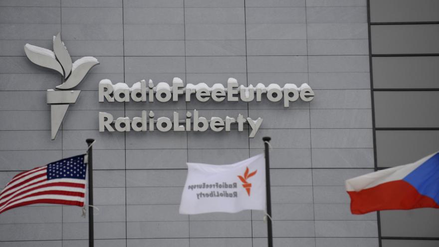 Radio Svobodná Evropa,
kontakt reálného světa
