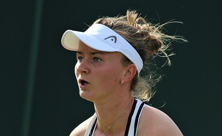 Fantastická Krejčíková je ve finále Rolland Garros. Výhru věnovala Libuši Šafránkové