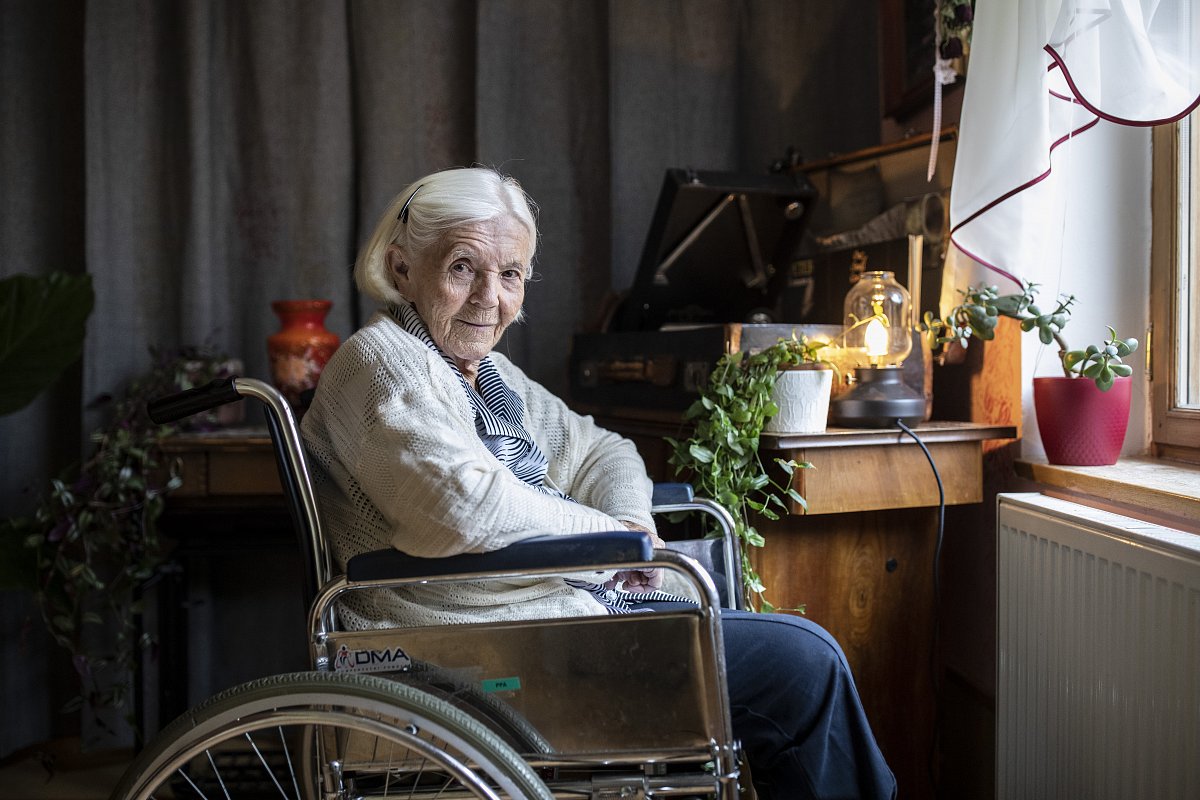 Kvalitu péče o paliativní pacienty zvýší podle Sue Ryder vzdělávání sociálních pracovníků