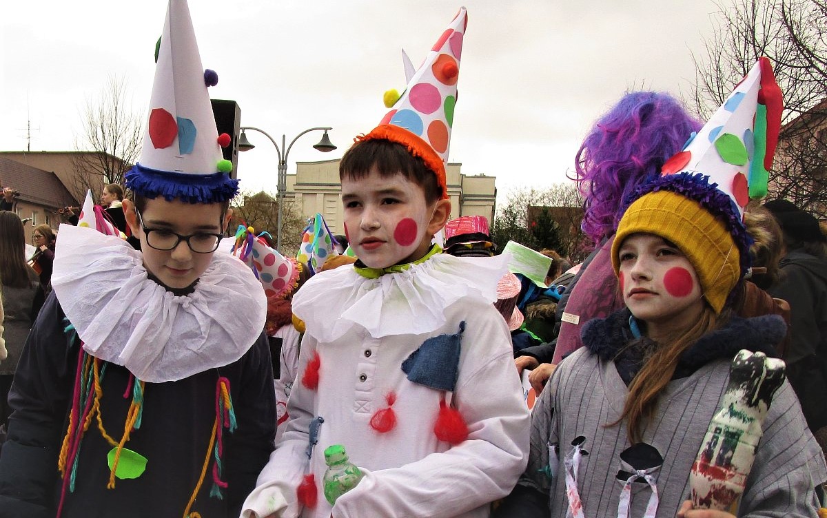 FOTO DNE 24.2.. Helena Vambleki - Masopust v Bohumíně