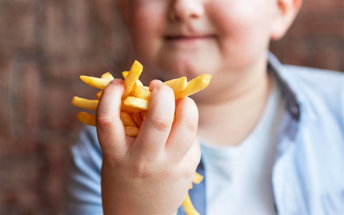 Příliš tlustá vnoučata. Problémy s dětskou obezitou rok od roku narůstají