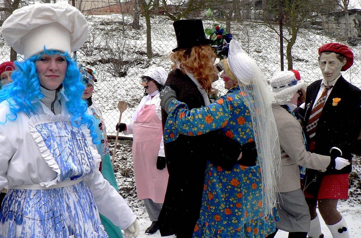 Masopust, aneb Vodění medvěda u nás