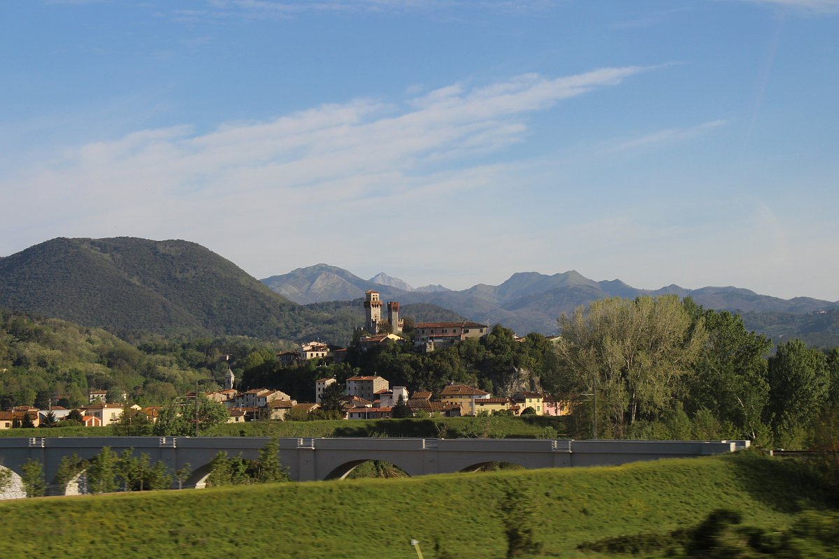 Toskánsko - den 2. - historická města LUCCA  a VOLTERRA