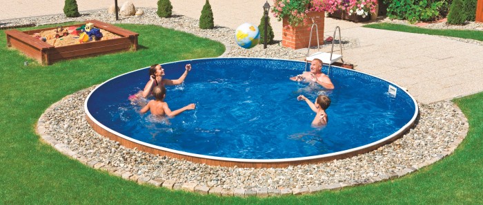 Bazén lze dnes využívat
až sedm měsíců v roce
