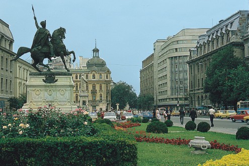 Bukurešti dochází trpělivost, hloupí
turisté si ji stále pletou s Budapeští