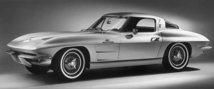 Chevrolet Corvette, hrdý symbol
dálnic aneb Tak chutná Amerika!