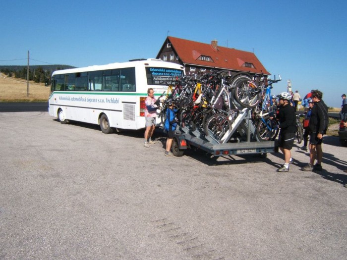 Cyklobusy vás rychle přiblíží 
ke krásným krkonošským zážitkům