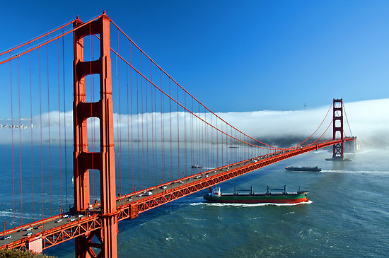 Slavný most Golden Gate:
škola moderní architektury