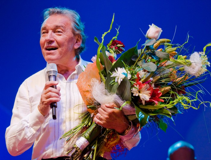 Karel Gott, největší hvězda české
pop-music, slavil 73. narozeniny