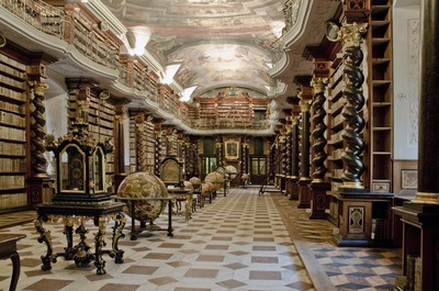 Historická barokní knihovna
Klementina láká návštěvníky
