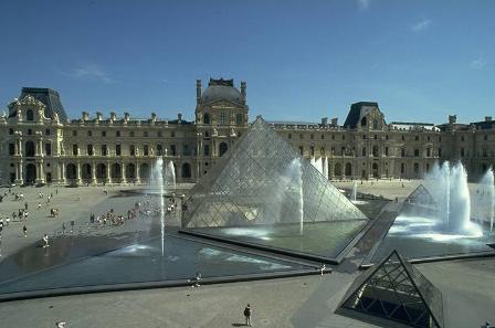 Louvre: ze sídla francouzských
králů nejslavnějším muzeem