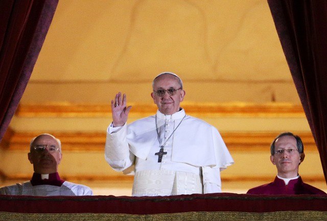 Papež František vyzval svět k míru