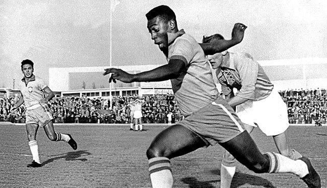 Píseň pro fotbalový
šampionát složil i Pelé 