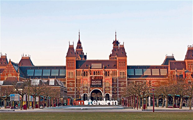Rijksmuseum v Amsterodamu: 
Noční hlídka už zase k vidění