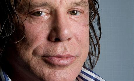 Mickey Rourke: bouřlivák,
který využil druhou šanci