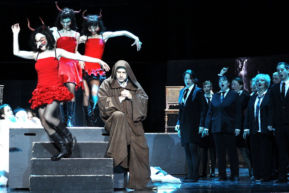 Operní faustovský příběh se vrací do Státní opery, odehraje se pouze šestkrát