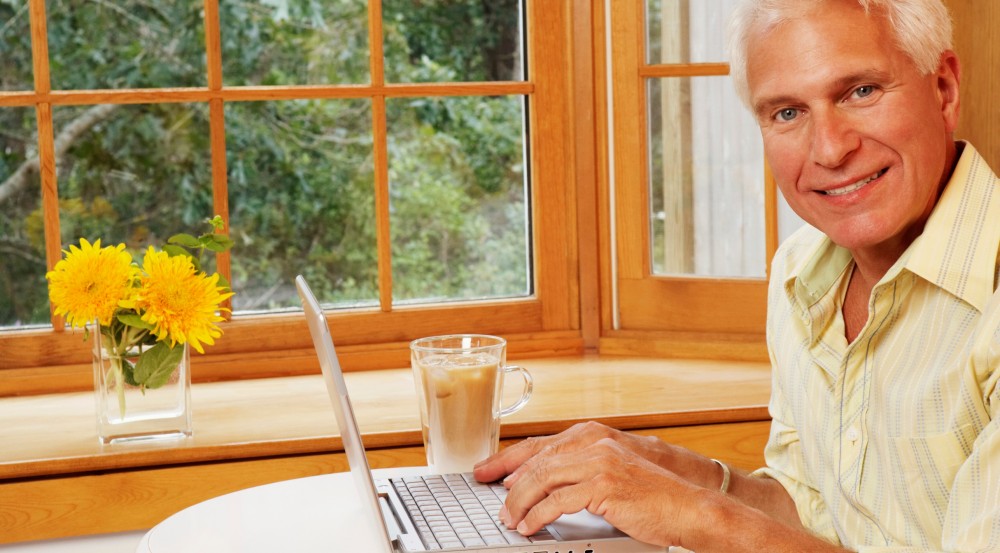 Stále více seniorů používá
mobil, počítač a internet