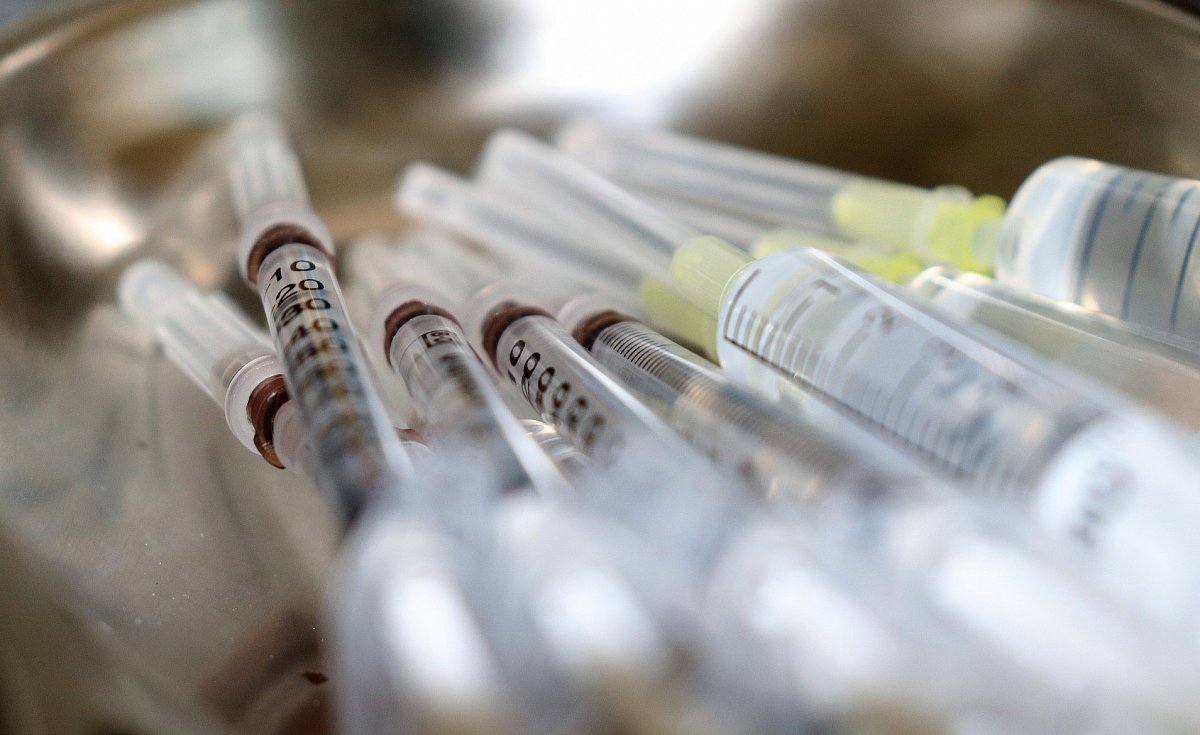 Skvělé zprávy o účinnosti vakcín