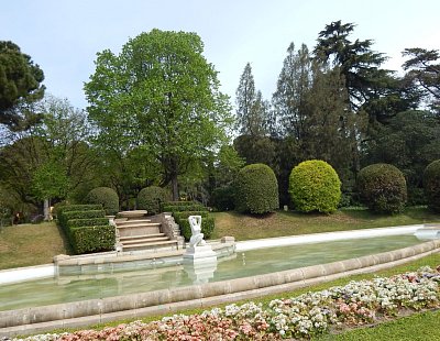 V zahradě Palau de Pedralbes