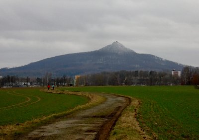 Polní cestou směr Ralsko.*