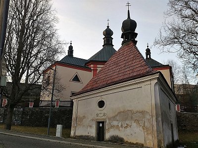 Kostel sv. Trojice v parku Budoucnost