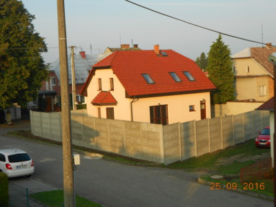 Můj dům, můj hrad nebo moje vězení?