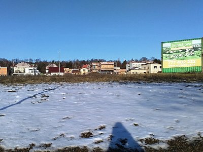 Město se rozšiřuje. Stále se budují nové vily na sídlišti Šupichova