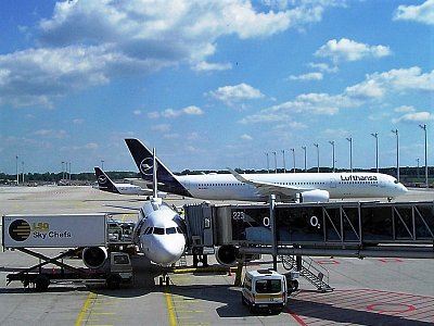 Z mnichovského letiště odlétáme se společností Lufthansa