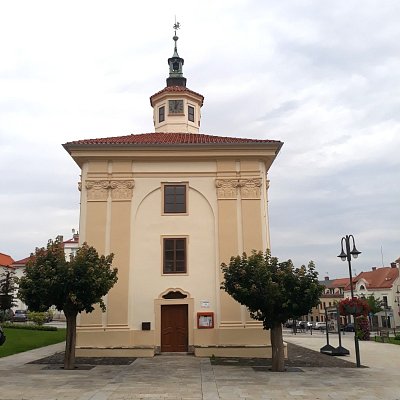 06-kaple-rodiny-kristovy-alias-kafemlejnek.jpg