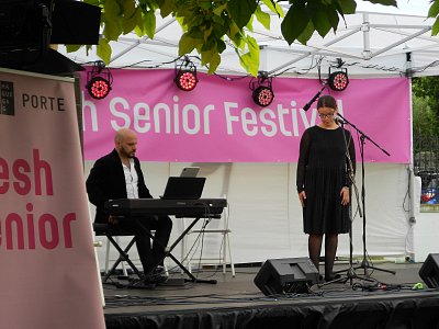 08-studentka-konzervatore-jana-deyla-2.jpg