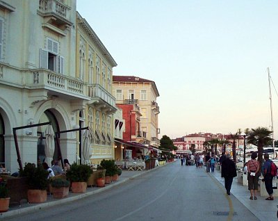 1. Poreč - pobřežní promenáda