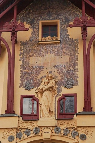 10-maskova-vila-detail.jpg