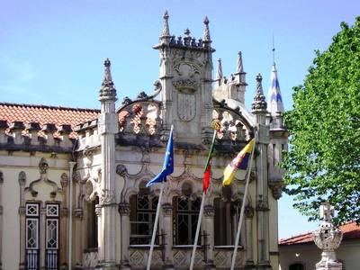 Sintra, detail ozdobných prvků na průčelí radnice