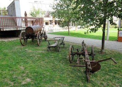 12-dsc05749-3-.jpg
