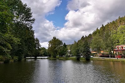 Docela všední obyčejný den u vody