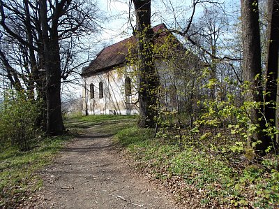 Kaple sv. Rocha, proto místní kopci říkají Rochus