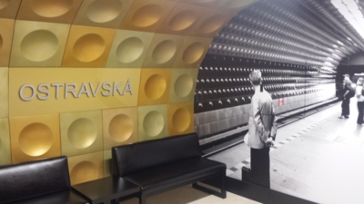 Ostrava, Ostravská, konečná, vystupovat...