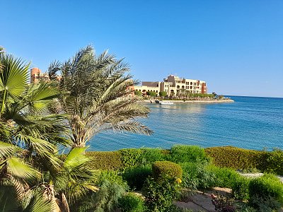 Tak už jsem zde...*