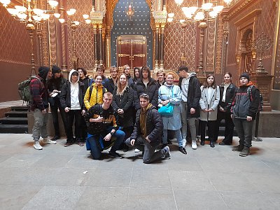 Odejmutí Španělskou synagogou.....*