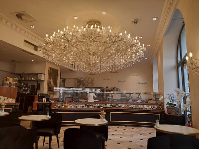 Sluníčko alespoň takto...*